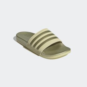 รองเท้าแตะ ADIDAS ADILETTE COMFORT - Sandy Beige/Sandy Beige Met (GW8742)